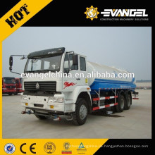China HOWO 8x4 18000L Tankfahrzeug-LKW-Erdöltanker-LKW für Verkauf Brennstofftankwagen